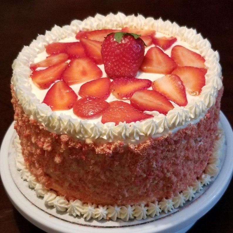 METRO ATLANTA ONLY Sweet Red's Signature Strawberry Shortcake Cake