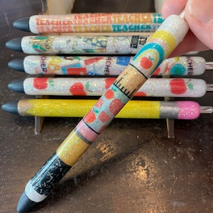 Teacher pens | Teacher Appreciation gift | Glitter personalized gel pens | Custom Pens | Custom Epoxy Glitter Pens | Gift for her