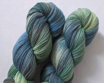 Creek Moss | Hand-dyed yarn, non-superwash, fingering weight