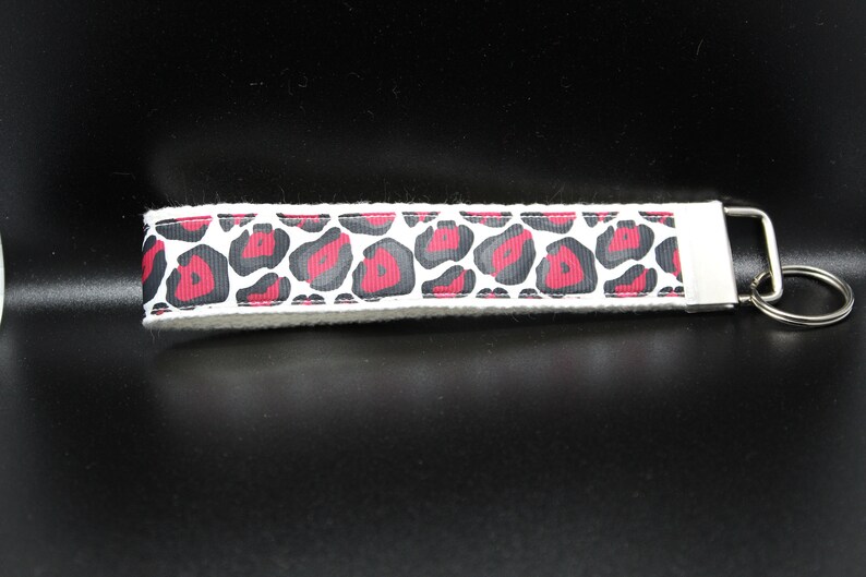 pink leopard Key Fobs