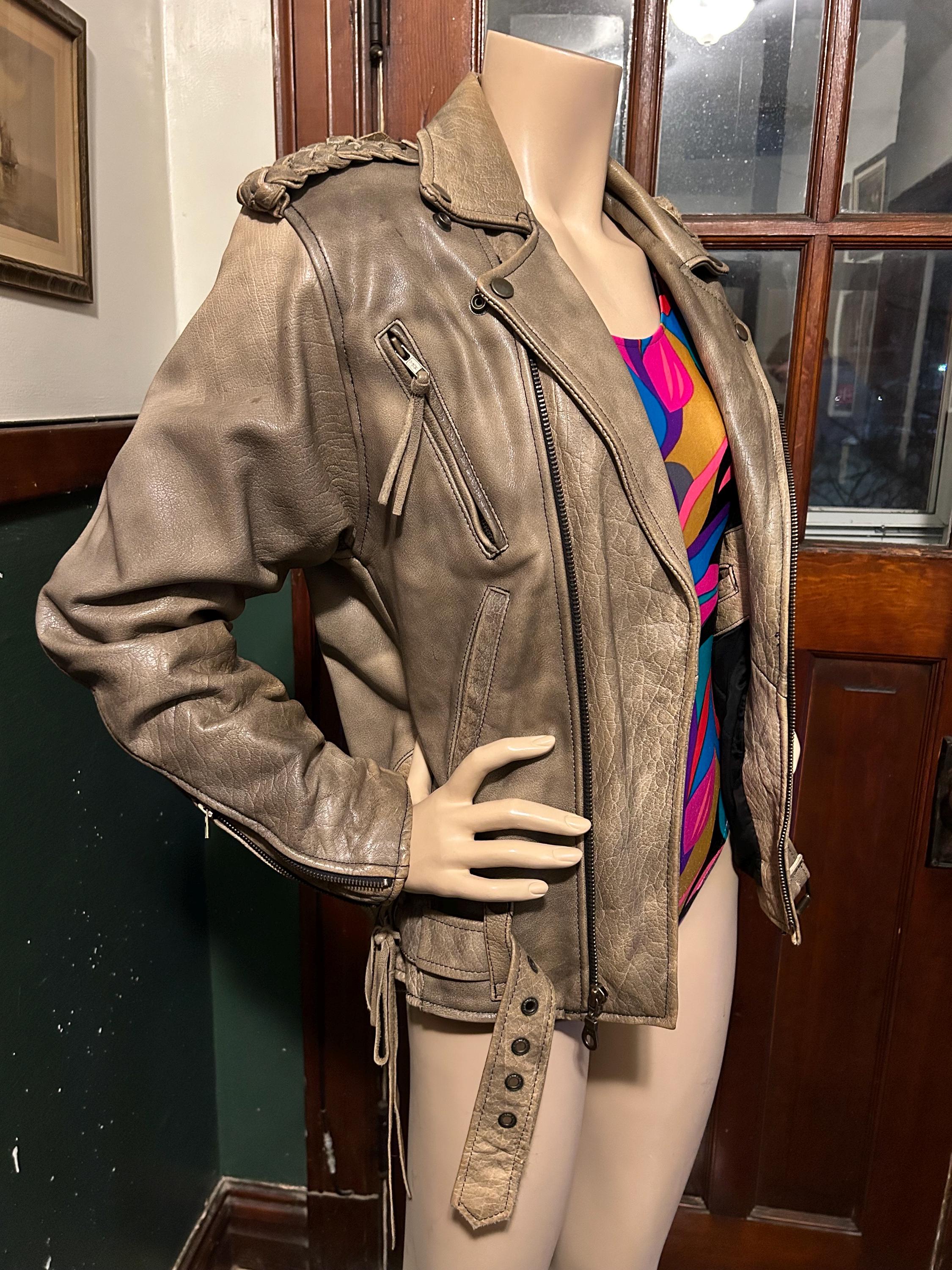 LILLICOVINTAGE - Etsy Singapore