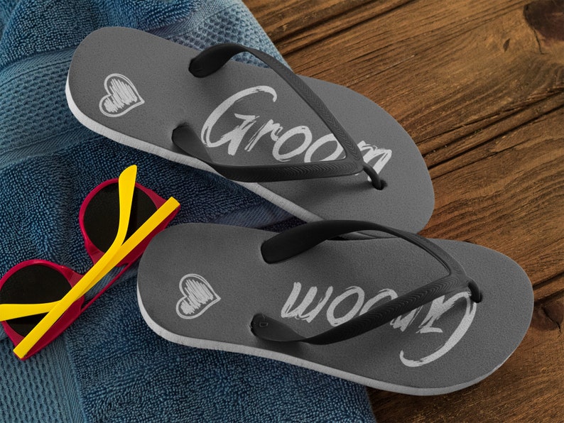 bride and groom flip flops personalized