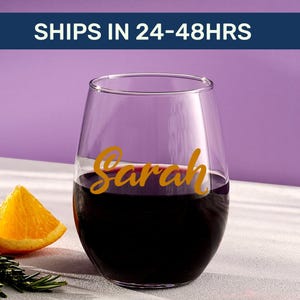 Custom wine glasses with names, Personalized wine glasses, Wine glass with names, Custom names on wine glasses, Wine glasses for