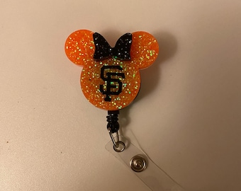 Giants Minnie Badge Reel