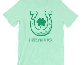 LUCKY HORSESHOE T-Shirt for St Patricks Day St Paddys Day Tee Graphic Tee Shirt for Men and Women Short-Sleeve Unisex T-Shirt Tee Clover