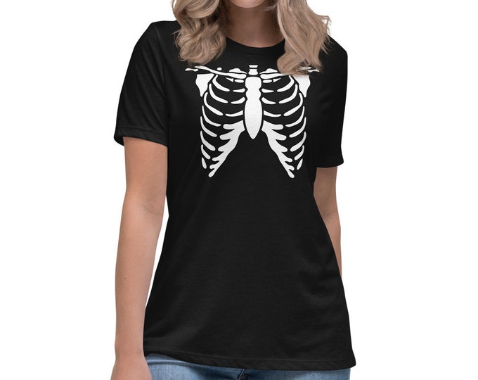 Women's Relaxed T-Shirt for HALLOWEEN Skeleton T-SHIRT Womens Skeleton BONES Halloween T-Shirt Loose Fit T-Shirt for Women Graphic T-shirt