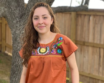 Blouse / Burnt Orange – Embroidery: Multi-color