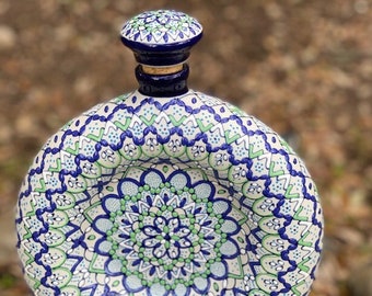 Infinity Bottle (Tequila/Liquid Container) – Round – Blue, Green (Lead free)