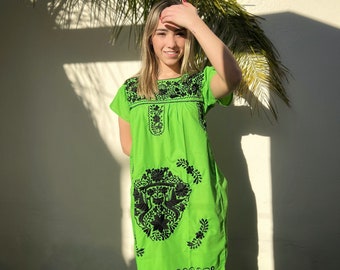 Mexican Green Dress Embroidered in Black - from Mexico Spanish Traditional Cultural Folk Outfit Costume Clothes