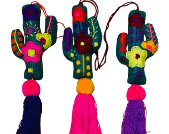 Cactus Pom Pom, Decor