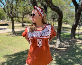 Blouse / Burnt Orange  – Embroidery: White