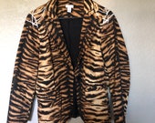 Snow. Cheetah Print Tiger print Blazer