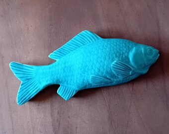 魚　陶器製　壁飾り 陶器の魚の壁飾り、黄色と青の魚の飾り、陶器の魚の壁アート、魚