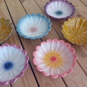 Daisy Bowl, Hand made, Hand painted, Ceramics, Portuguese Pottery, Portugal