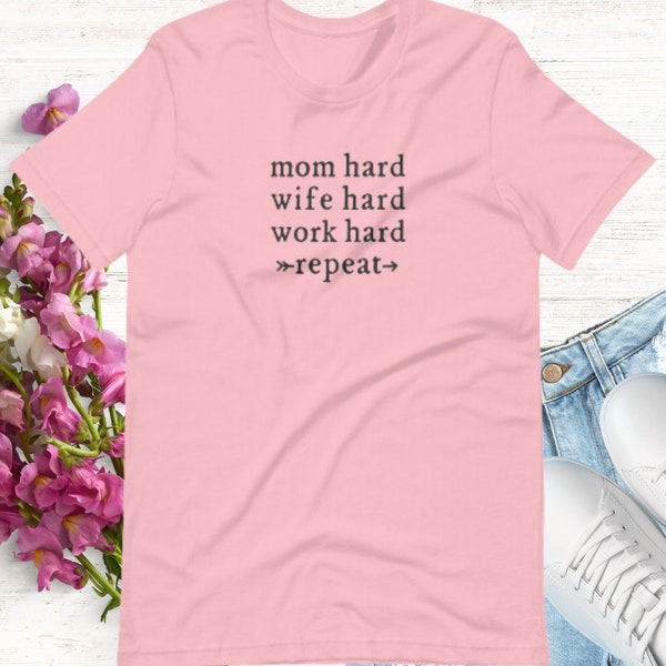 Mom Hard Women's Crew Neck Short Sleeve Shirt