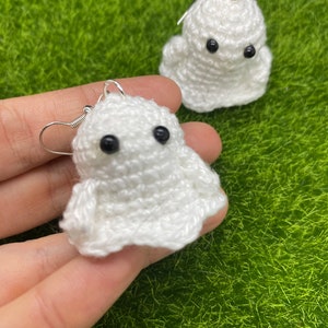 Crochet Ghost