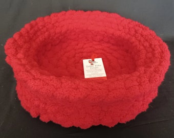 Crocheted Pet Bed - Cat Bed - Dog Bed - Small Animal Bed - Pet Bed - Yarn Bed - Cozy Bed- Size Medium - Red