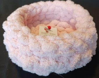 Crocheted Pet Bed - Guinea Pig Bed - Hamster Bed - Rat Bed - Small Animal Bed - Pet Bed - Yarn Bed - Cozy Bed Size MINI- Pink
