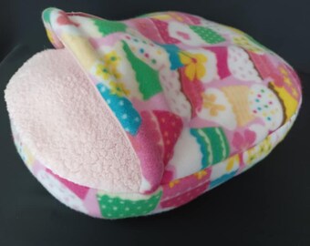 cupcake bed for dogs