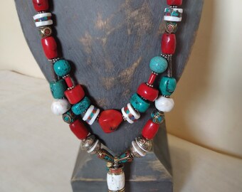 Ethnically inspired necklace, Berber pendant, Morocco jewelry, Gem necklace, length 50 cm