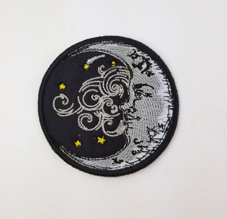 Celestial Lunar New Moon Embroidery Patch – Iron-On, Single, Stars & Sky Theme