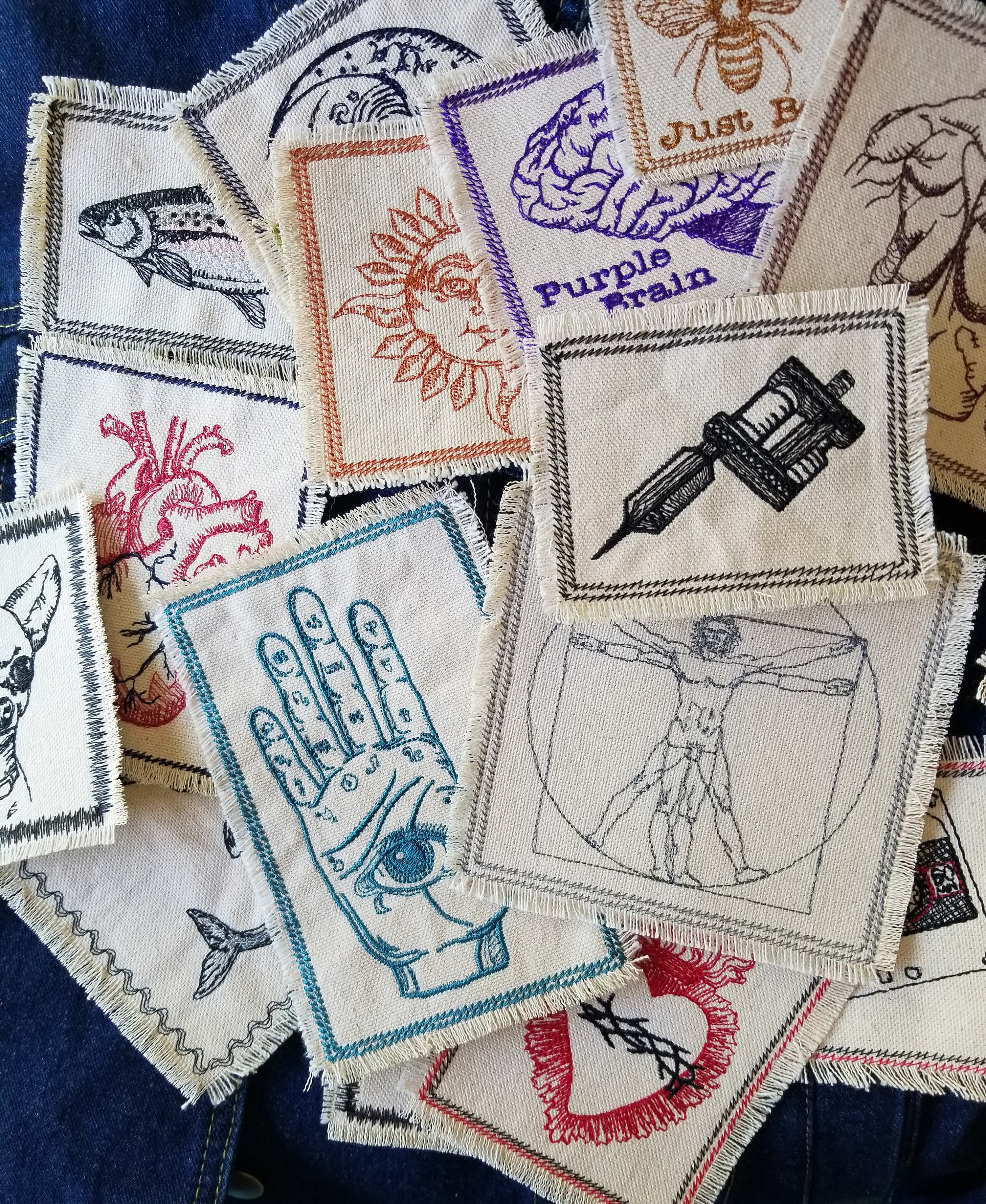 七転び八起き」ことわざの日本刺繍ワッペン - バックパック用ワッペン