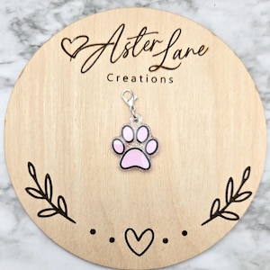 Badge Reel Charm, Cute Charm, Paw Charm, Glitter Charm, Badge Charm, Clip On Charm, Badge Charm, Cute Paw Print, Dog Charm, Dog Mom Gift