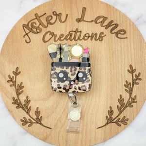 Make Up Badge Reel, Esthetician Badge Reel, Girly Badge Reel, Make Up Gift, Feminine Badge Reel, Kawaii Badge Reel, Cute Badge Reel