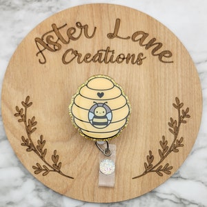 Bee Hive Badge Reel, Cute Bee, Badge Reel, Cute Animal Badge Reel, Cute Bee Hive, Bee Gift, Spring Badge Reel, Medical Badge Reel, ID Holder