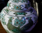 Vintage Gold Imari Japanese Hand Painted Peacock Pheasant Emerald Green Jar Urn With Lid