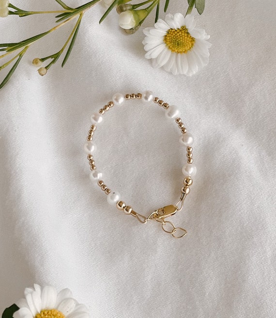 Baby pearl bracelet best sale