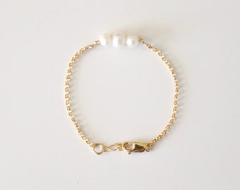 Baby Bracelet Pearl chain initial charm customizable dainty minimal gold bracelets pearls rollo chain 14k gold filled