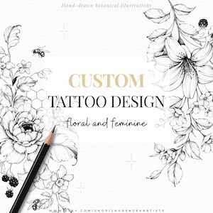Pode incluir: Um gr&aacute;fico digital com ilustra&ccedil;&otilde;es bot&acirc;nicas desenhadas &agrave; m&atilde;o em preto e branco de flores, folhas, abelhas e amoras. O texto diz: Hand-drawn botanical Illustrations, CUSTOM TATTOO DESIGN, floral and feminine, e um l&aacute;pis.