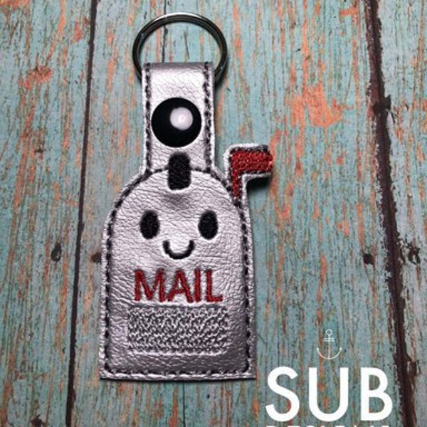 Mail box snap tab design in the hoop embroidery embroider keychain keyfob key chain fob vinyl mailbox cute cutie face smiley kawai letter