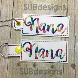 Nana Snap Tab Design im Rahmen Stickerei Schlüsselanhänger Schlüsselanhänger Schlüsselanhänger Name Oma Oma Mama Mama Gigi Mimi