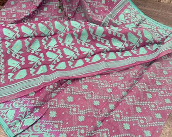 Light Plum Jamdani Saree / Free Shipping in US