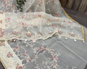 Ivory Muslin Jamdaani Saree /Free Shipping In US