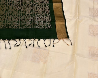 Pure Silk Kanjivaram Cream and Green Saree / Silk Mark Certified / Free Shipping In US