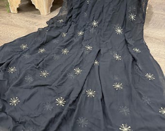 Chiffon dupatta with embroidery  / Free Shipping in US