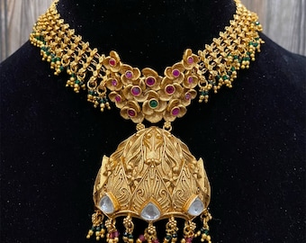 Beautiful Indian Necklace and Jhumki Set / Free Shipping in US