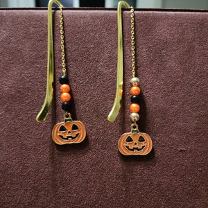 Pumpkins w/ Gold Hooks