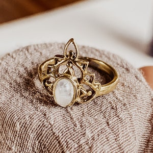 B-Ware Zaina Moonstone Boho Ring I Gemstonering I Present for wife I Boho Gemstones I Tribal Boho I Brass ring I Gemstone Journey immagine 1