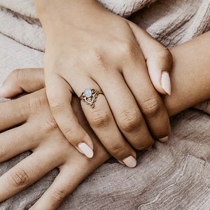 B-Ware Zaina Moonstone Boho Ring I Gemstonering I Present for wife I Boho Gemstones I Tribal Boho I Brass ring I Gemstone Journey immagine 2