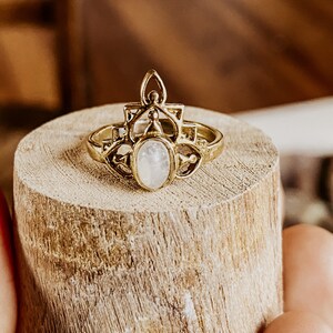 B-Ware Zaina Moonstone Boho Ring I Gemstonering I Present for wife I Boho Gemstones I Tribal Boho I Brass ring I Gemstone Journey immagine 3