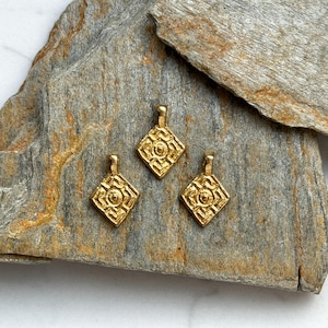 Messinganhänger Ornament, 12x19mm, gold Anhänger, Makramee, Schmuckzubehör, Makrameeschmuck, DIY, Schmuckanhänger, Messing