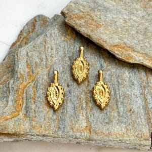 Messinganhänger Yoni, 9x20mm, gold Anhänger, Makramee, Schmuckzubehör, Makrameeschmuck, DIY, Schmuckanhänger, Messing