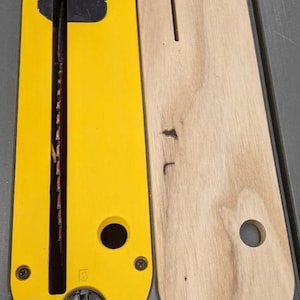 DeWalt Table Saw DWE7491 Zero Clearance Insert - Digital Design! DXF, F3D, SKP, STEP - Pixels to Prototype - Fast Download
