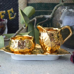 Royal Winton Grimwades Gold Leaf-Shaped Cream & Sugar Set – England, Vintage