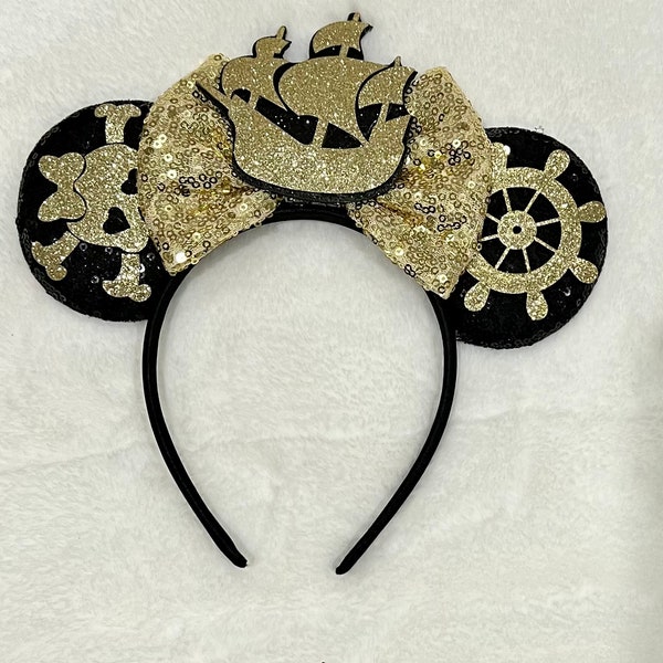 Pirates Mickey Ears, Pirates Minnie Ears, Pirates Ears, Skull Mickey Ears, Pirates of the Caribbean Headband, Cruise Ears