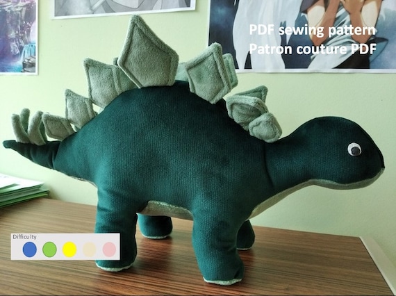 PDF Pattern Steggy le Stégosaure dinosaure en peluche